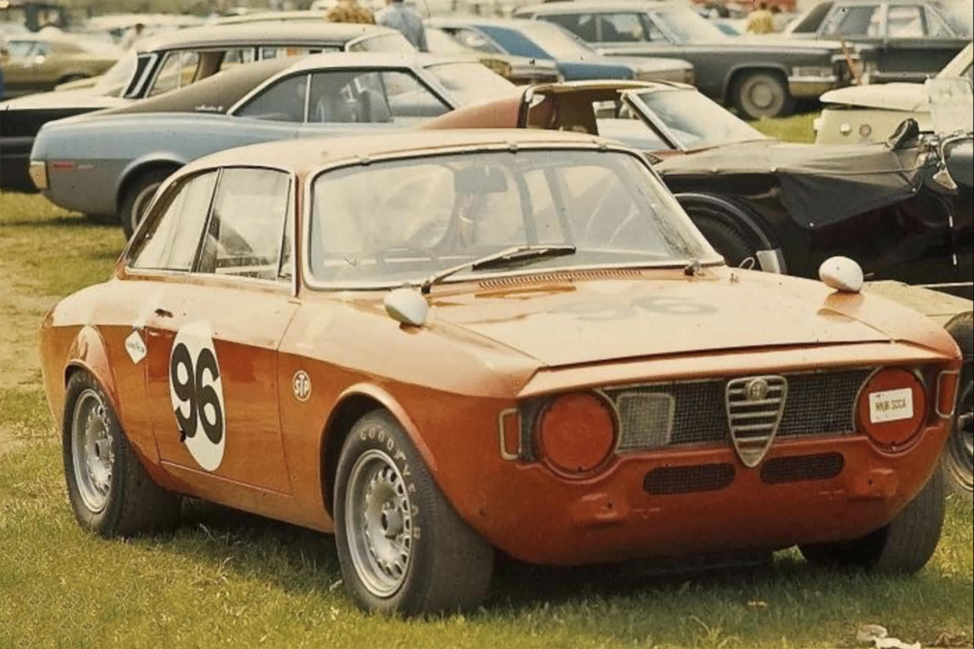 1970 Alfa Romeo Giulia 1750 GTAm - Images, Specifications